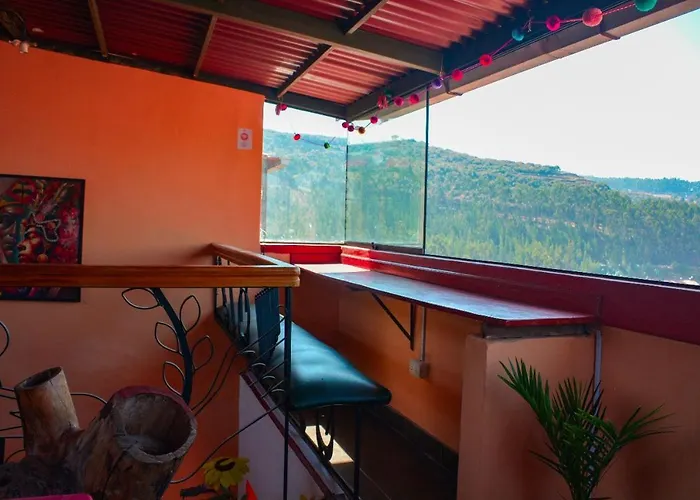 Santa Ana Pensión *